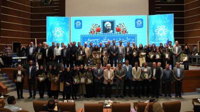گزارش صداوسیمای فارس؛ آیین تقدیر از سرآمدان آموزشی و فرهنگی دانشگاه شیراز